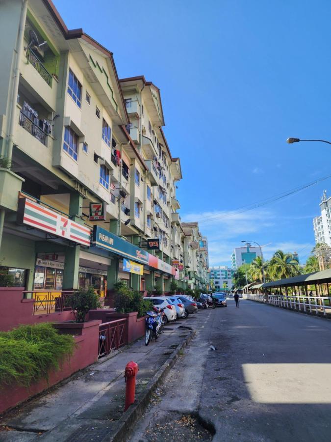 Y Homes Kota Kinabalu Exterior foto
