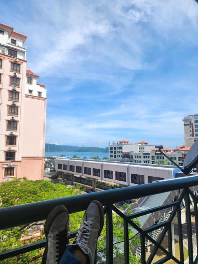 Y Homes Kota Kinabalu Exterior foto